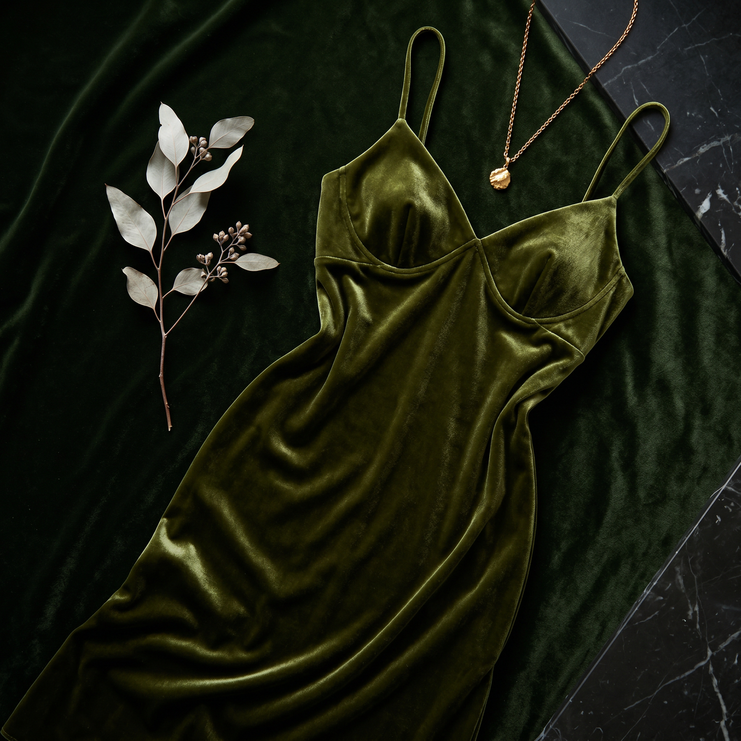 Zhenshe Collection 19 Momme Grade 6A 100% Mulberry Silk Velvet Built-in Cup Camisole Dress