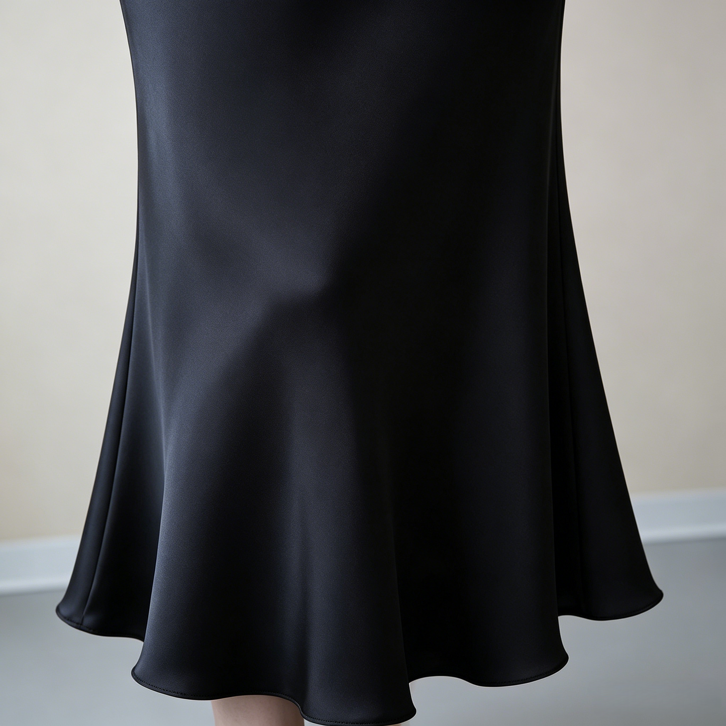 City Daily Collection 19 Momme Grade 6A 100% Mulberry Silk Crepe de Chine Mermaid Fishtail Skirt