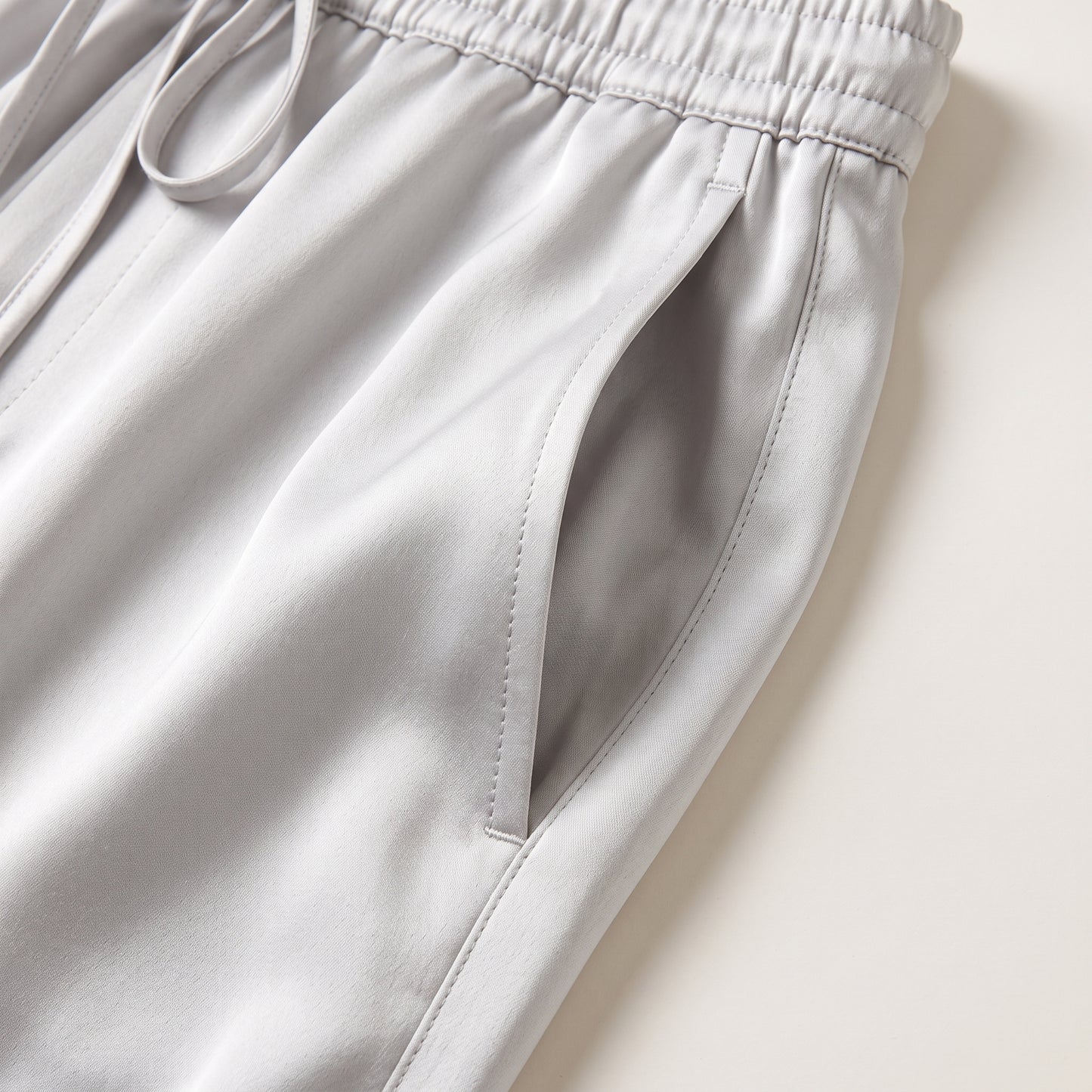 City Daily Collection 19 Momme Grade 6A 100% Mulberry Silk Crepe de Chine Jogger Pants