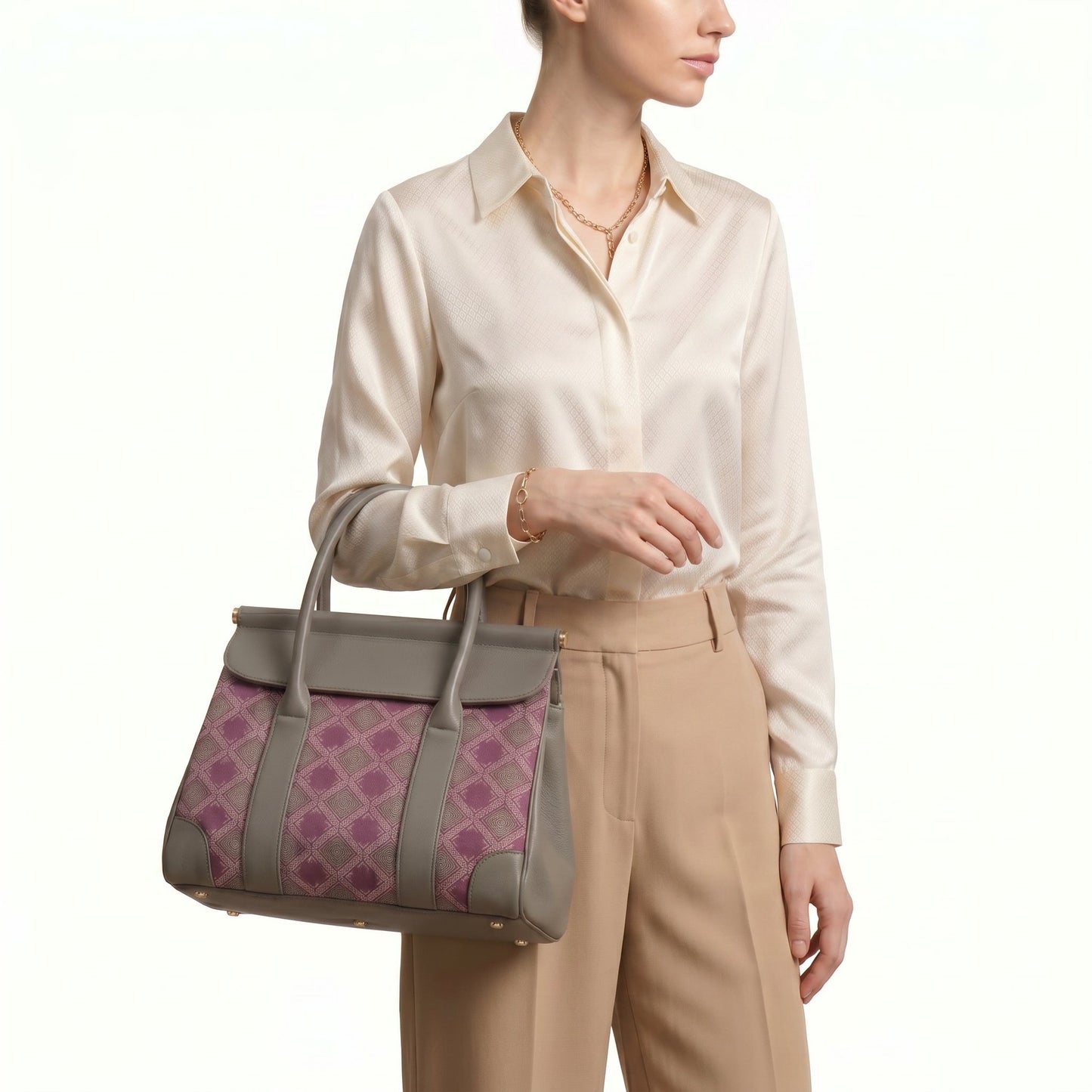 Diamond Lattice Brocade Tote Bag (Magenta)