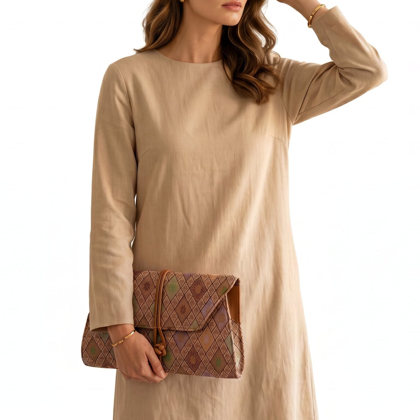 Diamond Lattice Brocade Envelope Clutch (Brown)