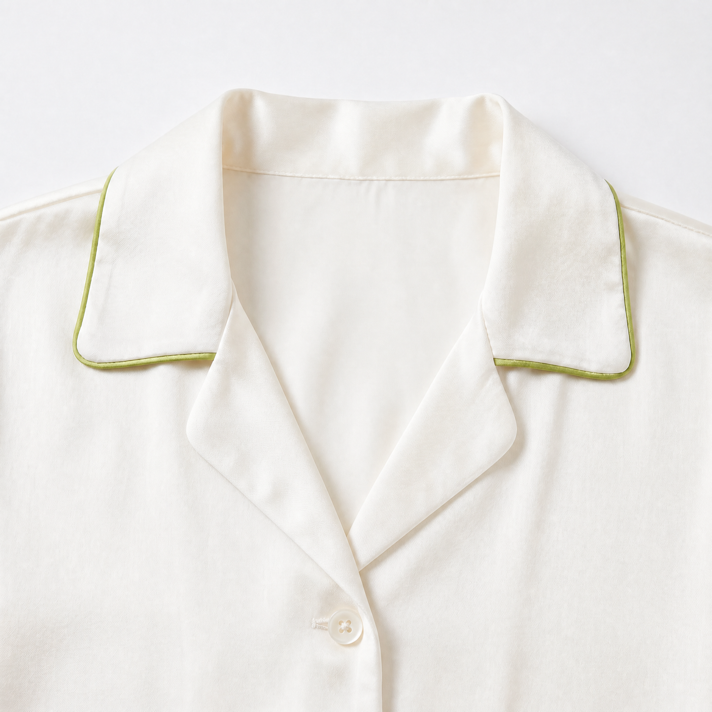 Qingsong Collection Pocket-Trimmed Silk Pajama Set