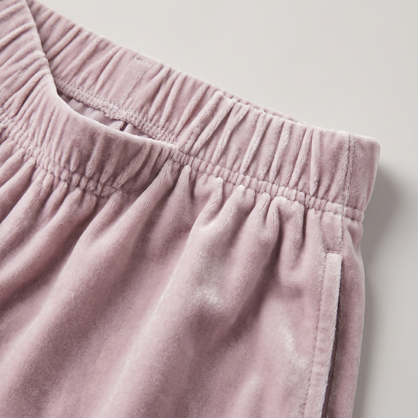 19 Momme Silk Velvet Top Shorts Set