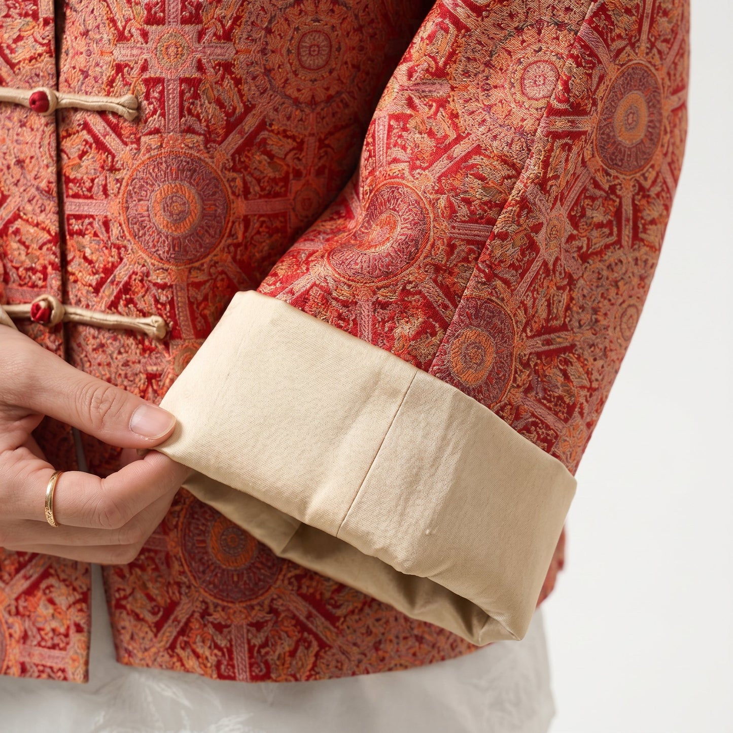 Badayun Silk Jacket (Red)