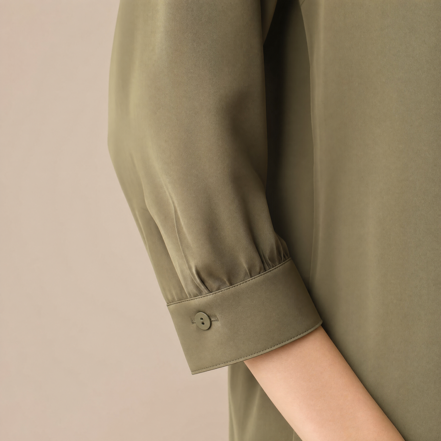 City Daily Collection 19 Momme Grade 6A 100% Mulberry Silk Crepe de Chine Tie-Front Shirt