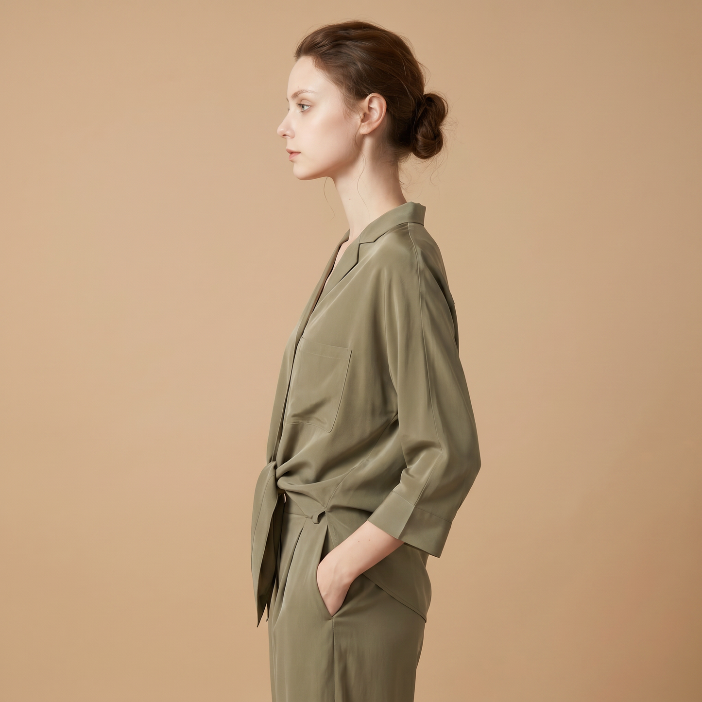 City Daily Collection 19 Momme Grade 6A 100% Mulberry Silk Crepe de Chine Tie-Front Shirt