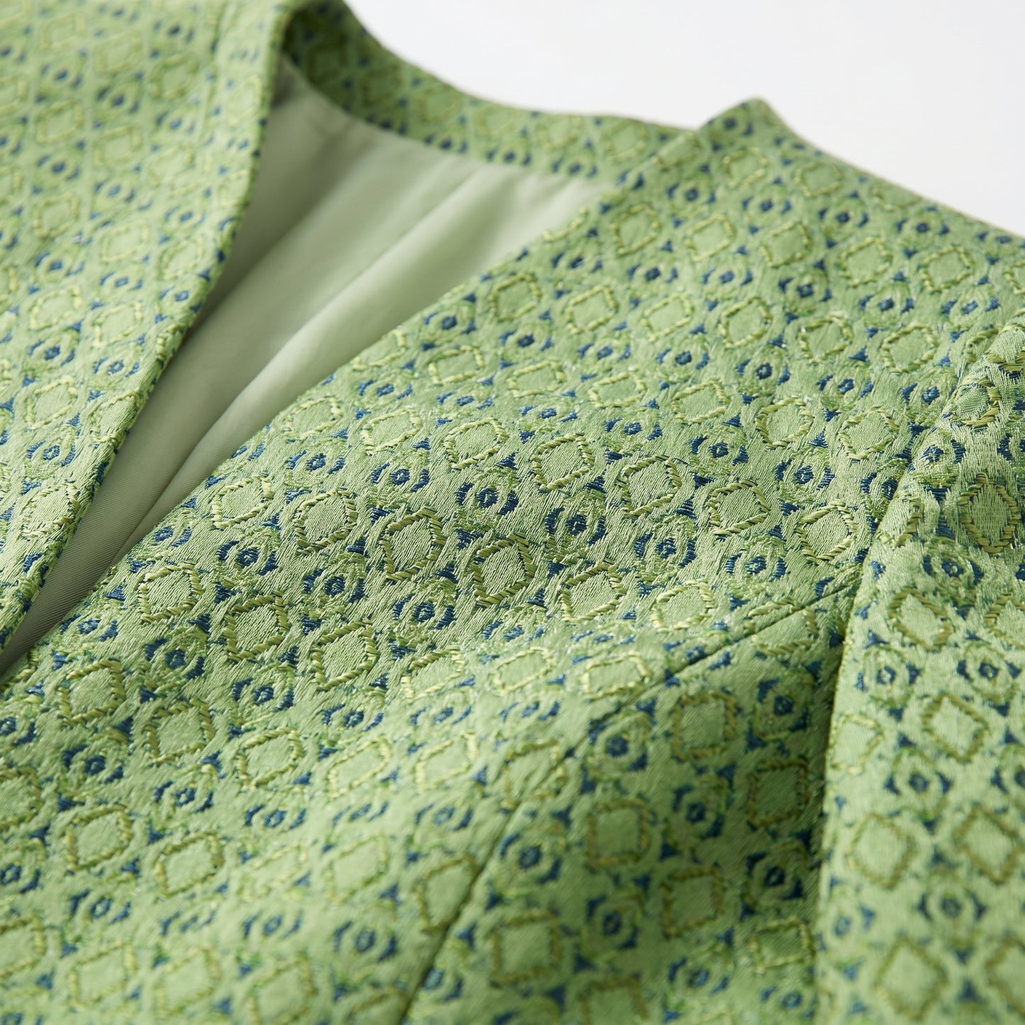 Diamond Lattice Silk Blazer (Light Green)