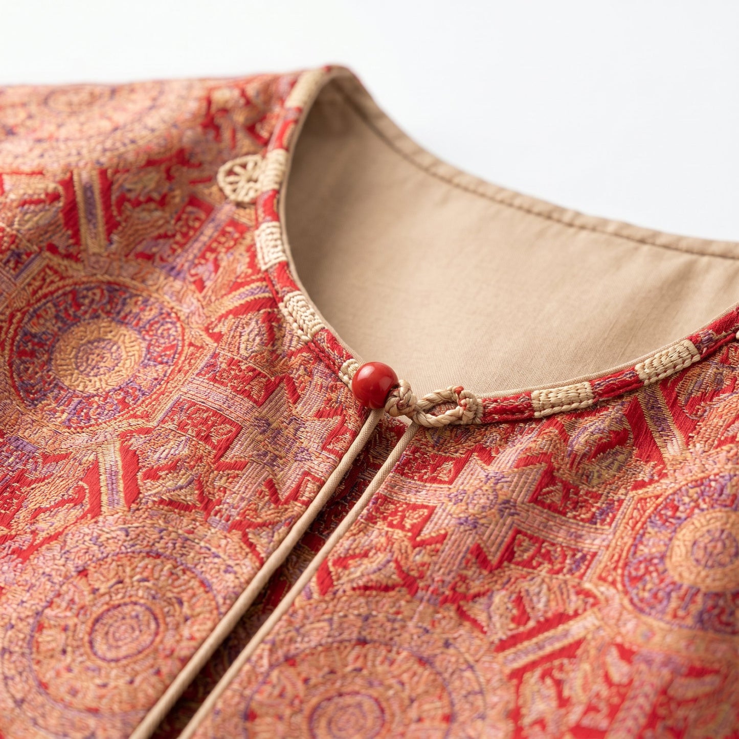 Badayun Silk Vest (Red)