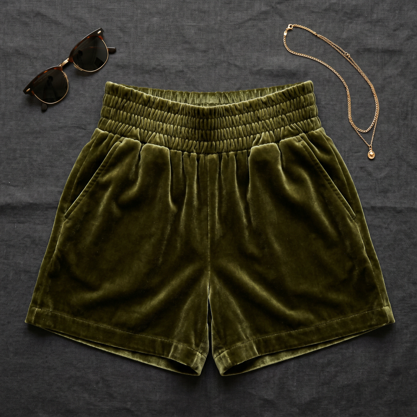 City Daily Collection 19 Momme Grade 6A 100% Mulberry Silk Velvet Shorts