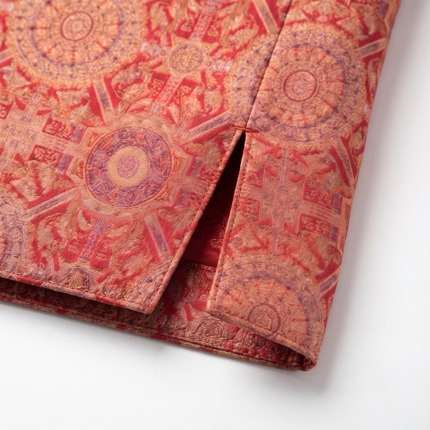 Badayun Silk Vest (Red)