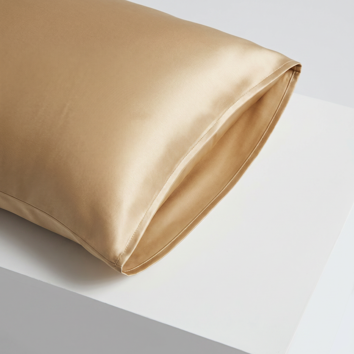 22 Momme Bama Oxygen Water Finished Organic Mulberry Silk Pillowcase