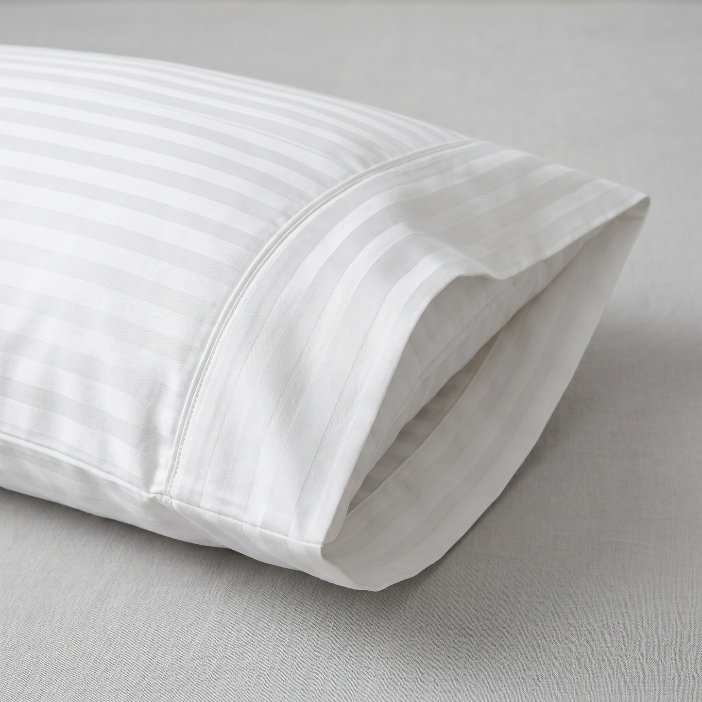 22 Momme Bama Oxygen Water Finished Silk-Cotton Satin Stripe Pillowcase