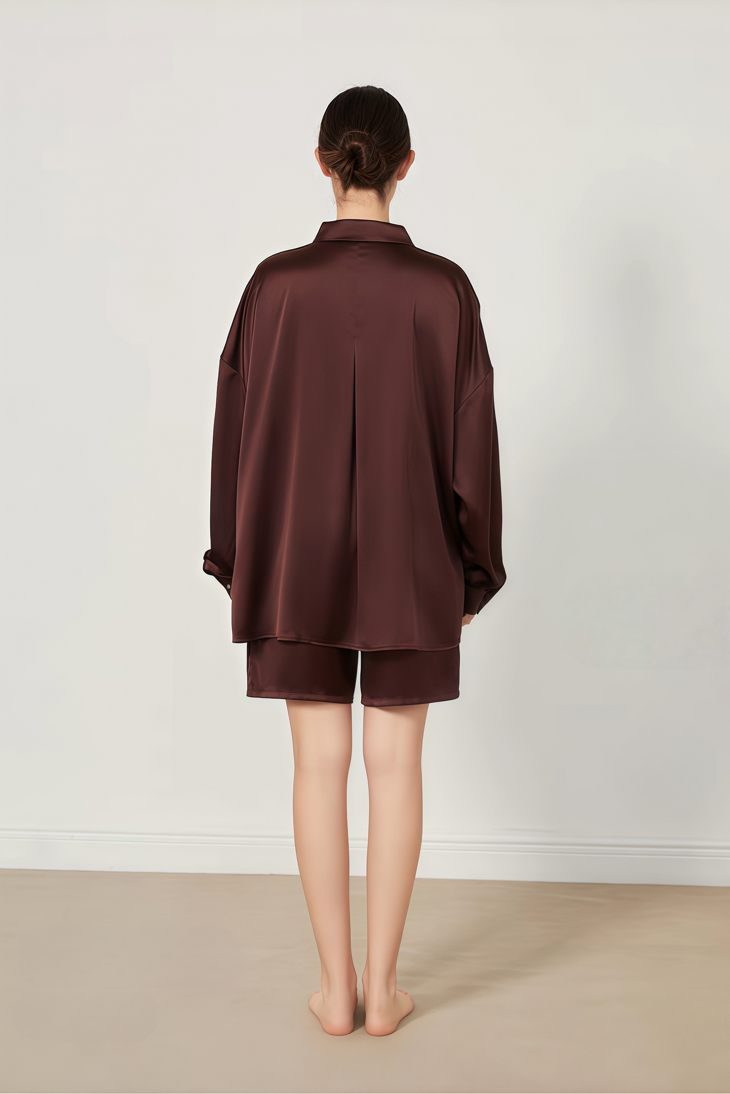 Classic 19 Momme Grade 6A Mulberry Silk Long Sleeve Shirt and Shorts Set