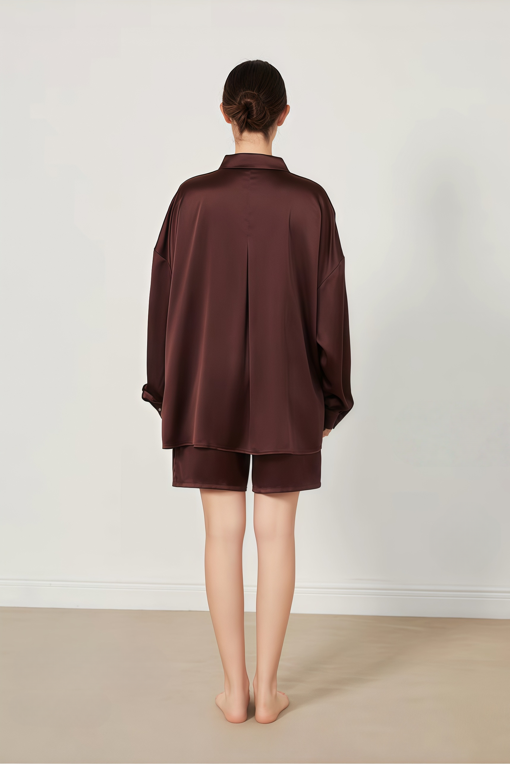 Classic 19 Momme Grade 6A Mulberry Silk Long Sleeve Shirt and Shorts Set