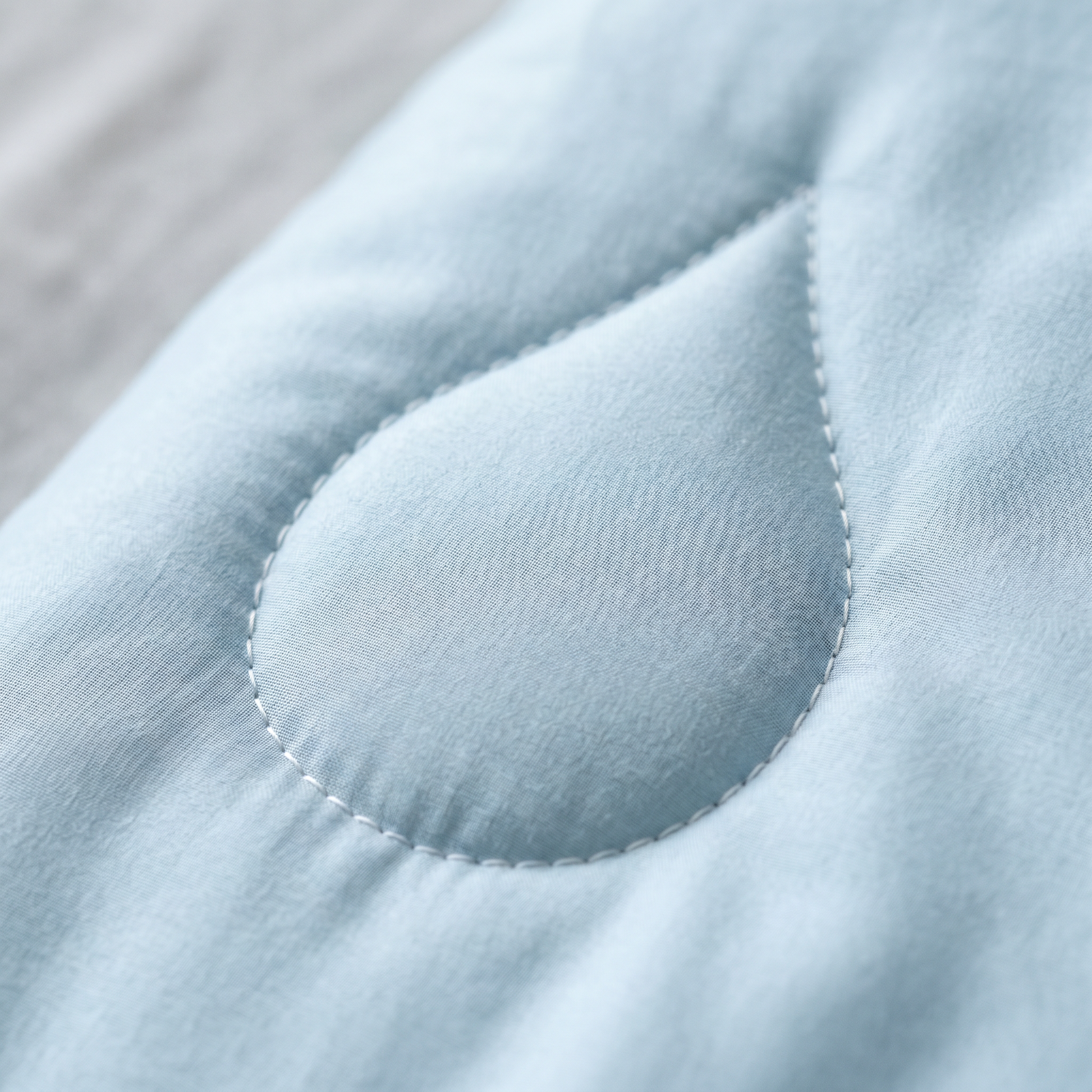 Knit Washable 100% Long Mulberry Silk Summer Cooling Quilt