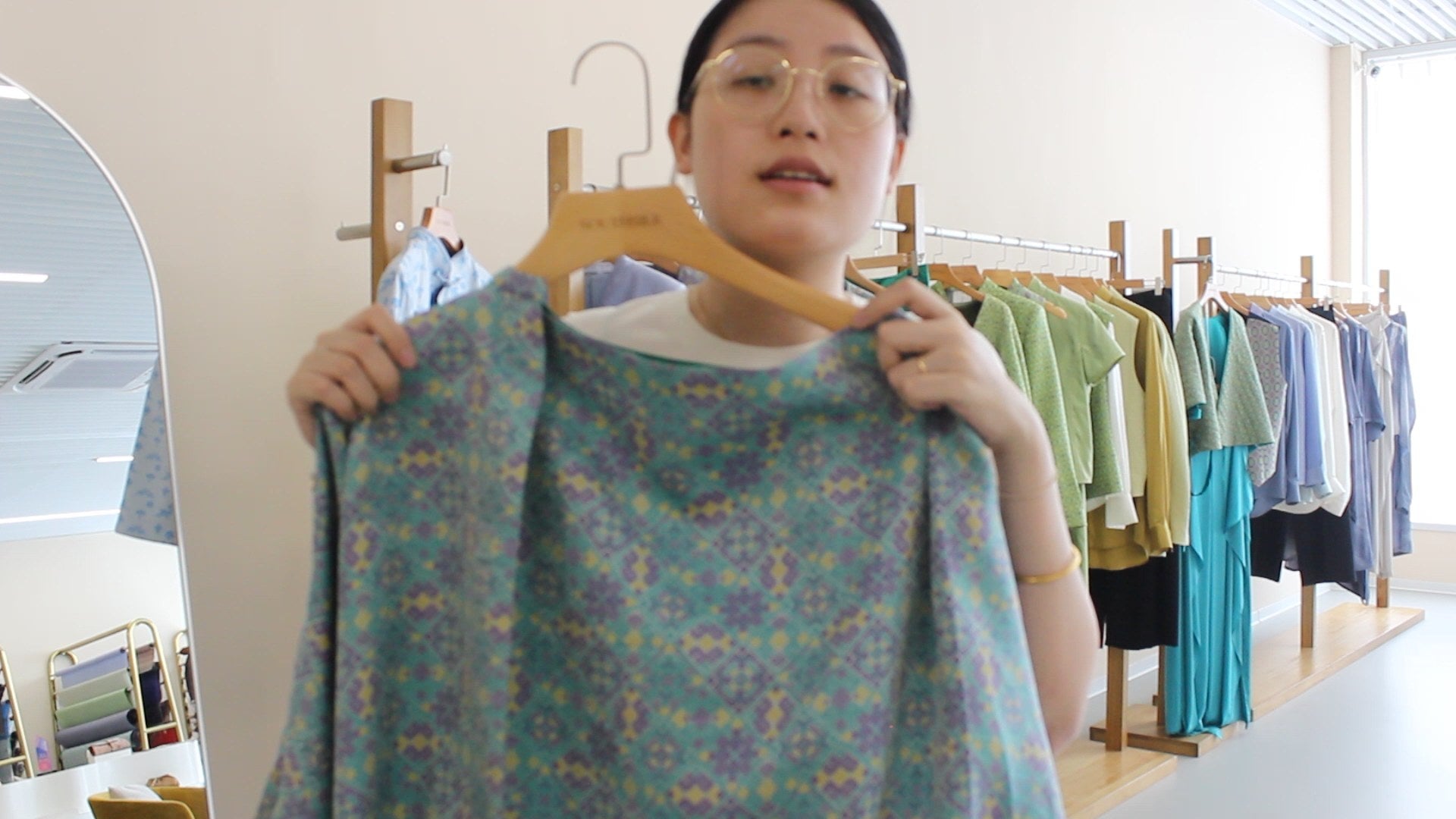 Women's Zhuang Brocade Pullover Top