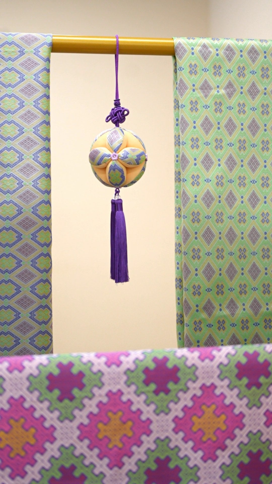 Zhuang Brocade Embroidered Ball Ornament