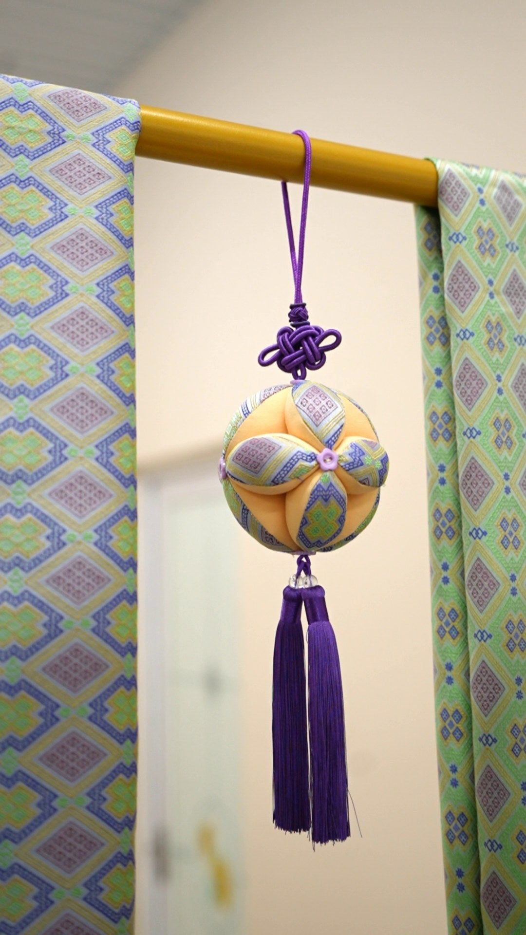 Zhuang Brocade Embroidered Ball Ornament