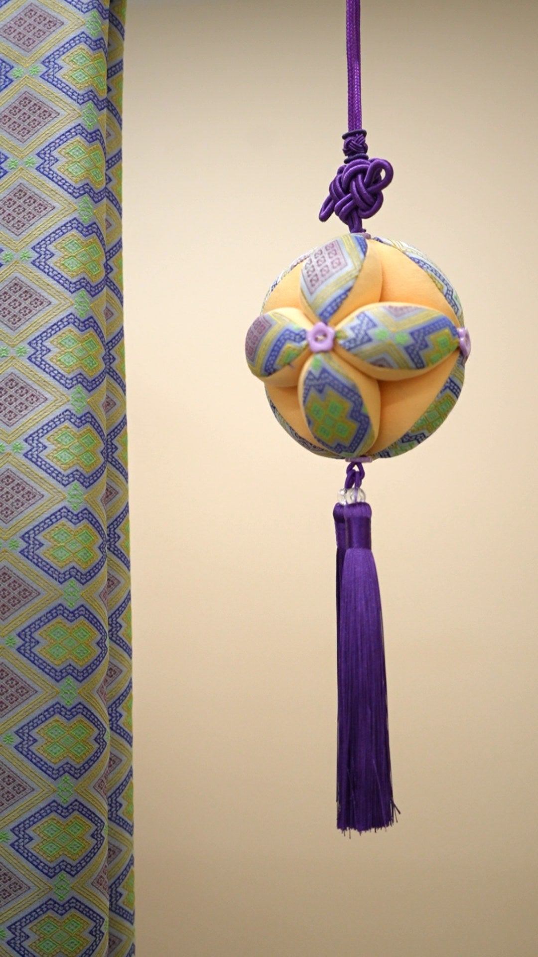 Zhuang Brocade Embroidered Ball Ornament